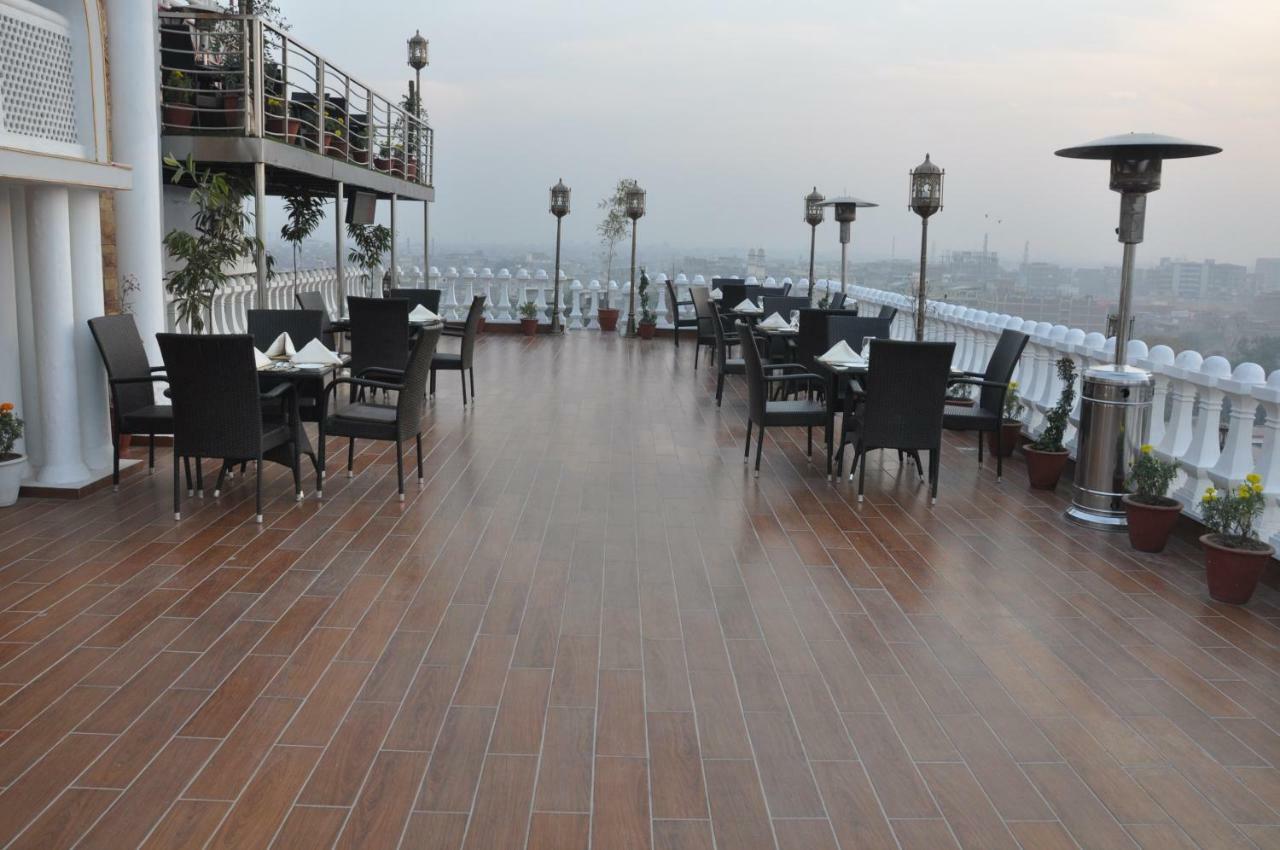 Fort Continental Hotel Peshawar Exterior foto